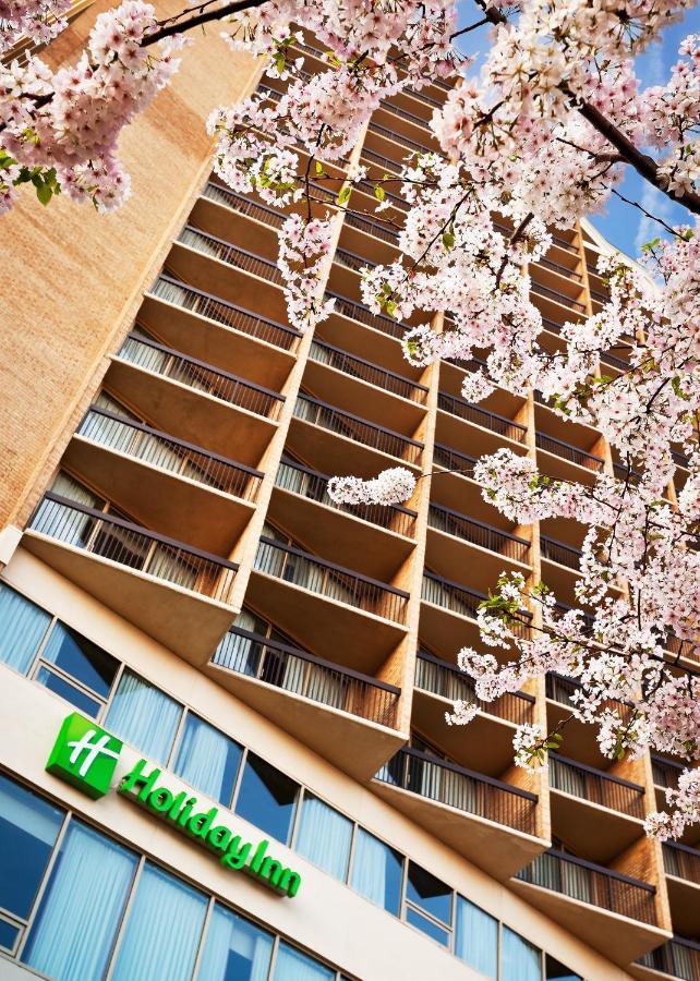 Holiday Inn Rosslyn At Key Bridge Arlington Exterior photo